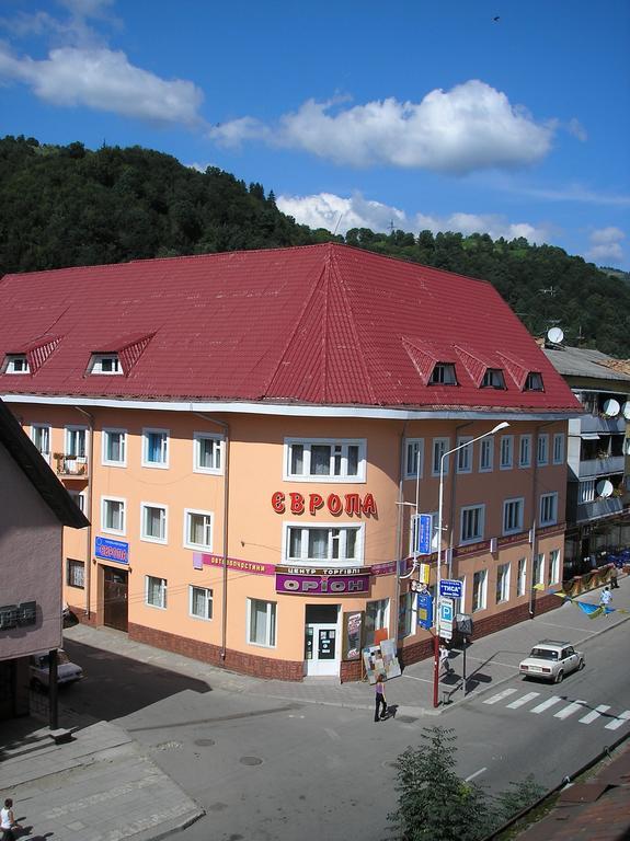 Europa Hotel Rakhiv Exterior photo